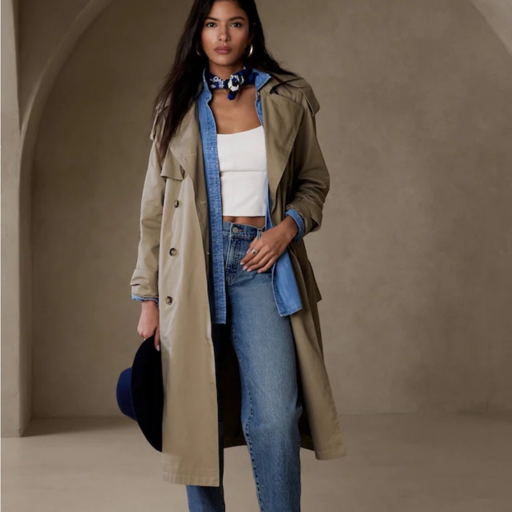 ‼️‼️‼️ SOLD ‼️‼️‼️Trench coat